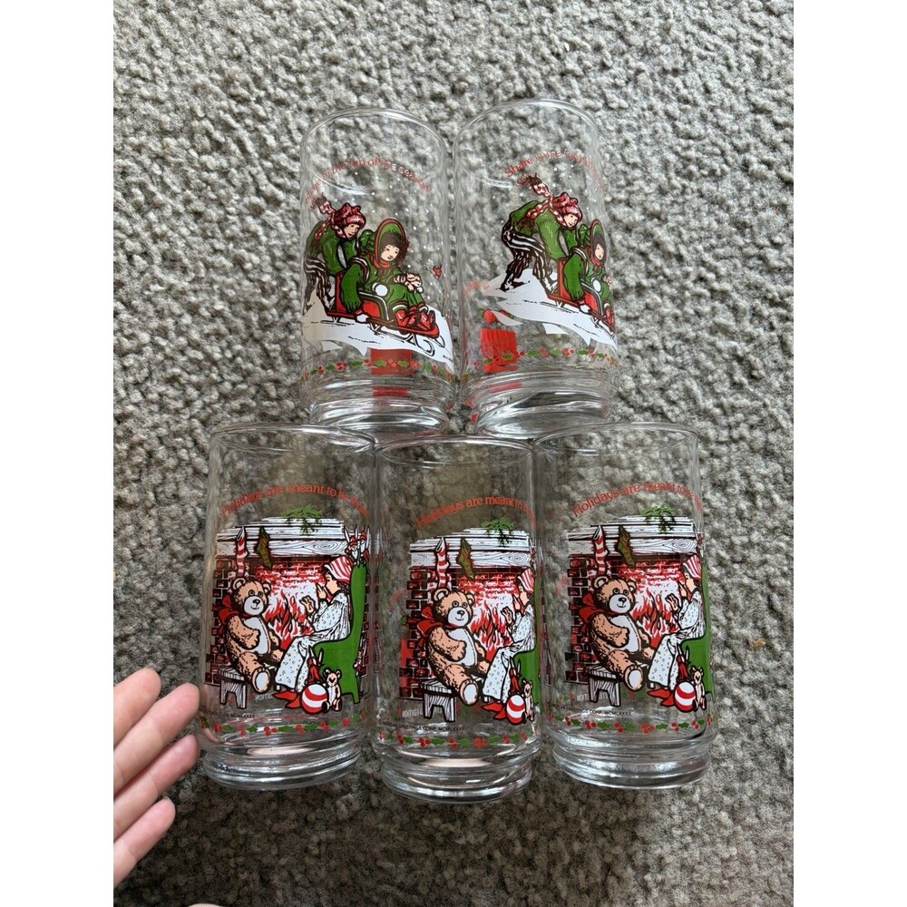 Holly Hobbie Limited Edition Glasses Coca Cola Holly Telling A Story (5)